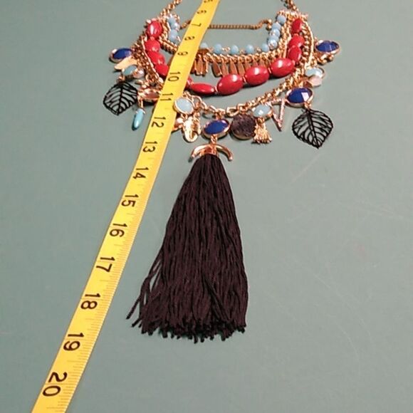 Elegant Multicolor Statement Necklace - Picture 6 of 6